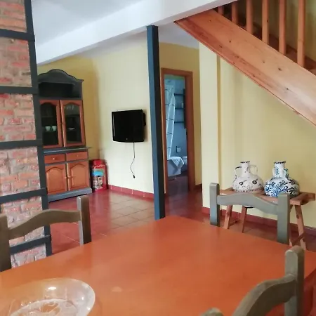 بيت للعطل Casa Pedroso *